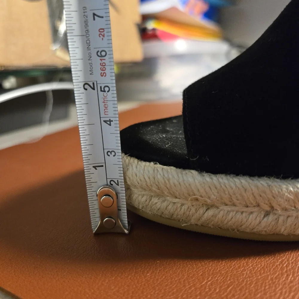 Stuart Weitzman Black Wedges - Picture 8 of 9